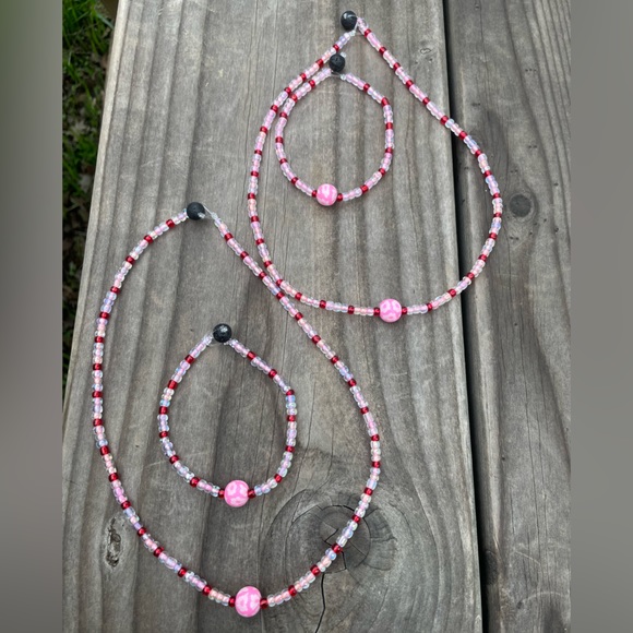 Pink valentine’s day jewelry set - Picture 4 of 4